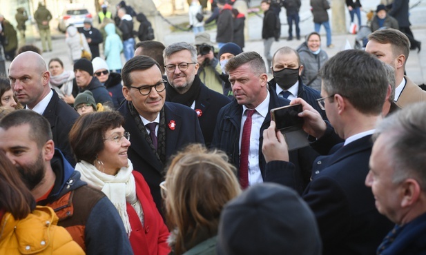 Morawiecki: Potrzebujemy wspólnoty, aby Polska była bezpieczna