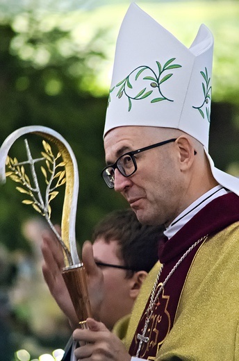 Bp Galbas: Prawdziwy patriotyzm jest zdolnością podejmowania decyzji niepopularnych