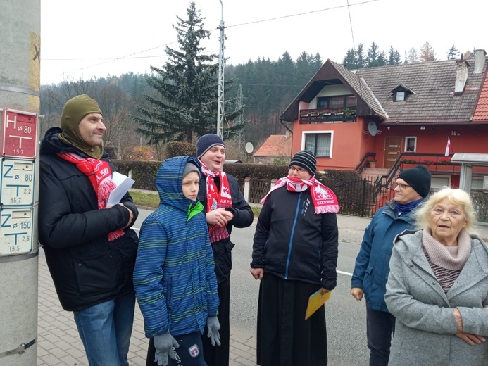 K​SM Głuszyca zorganizował patriotyczną grę terenową