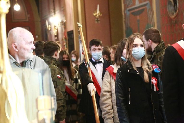 Święto niepodległości i 40-lecie KIK w Nowym Sączu