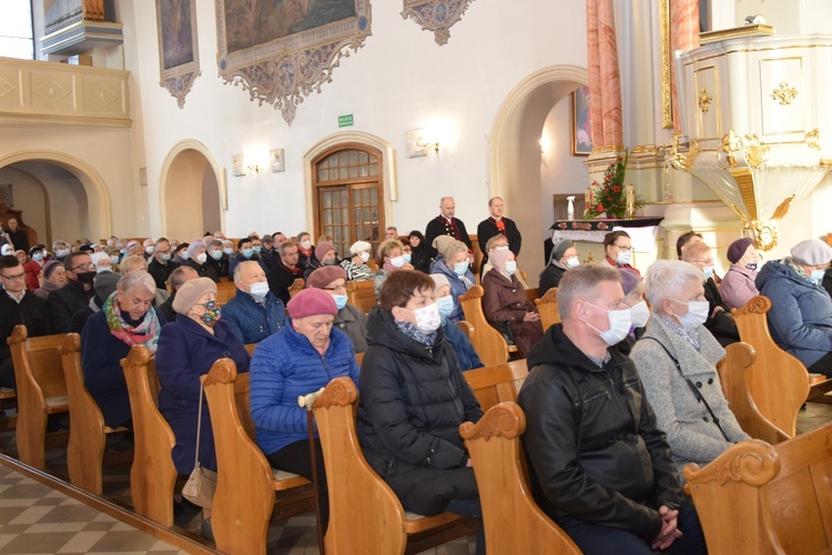 Łowicka proceja z relikwiami św. Wiktorii