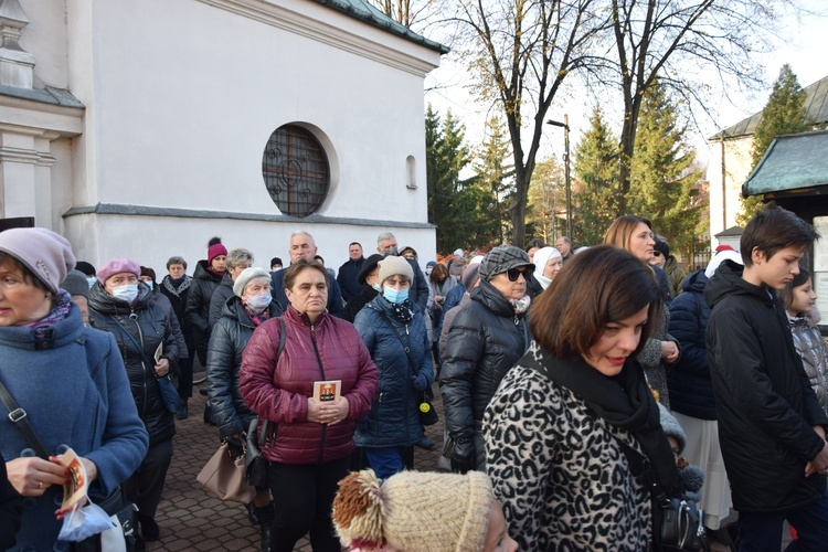 Łowicka proceja z relikwiami św. Wiktorii