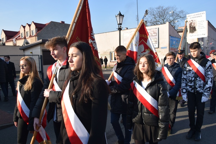 Łowicka proceja z relikwiami św. Wiktorii