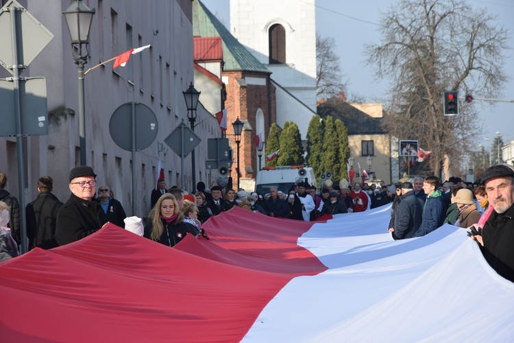 Łowicka proceja z relikwiami św. Wiktorii