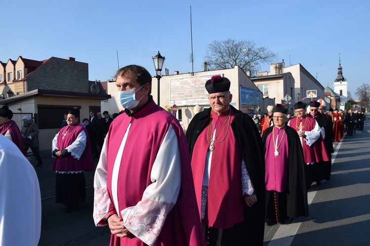 Łowicka proceja z relikwiami św. Wiktorii