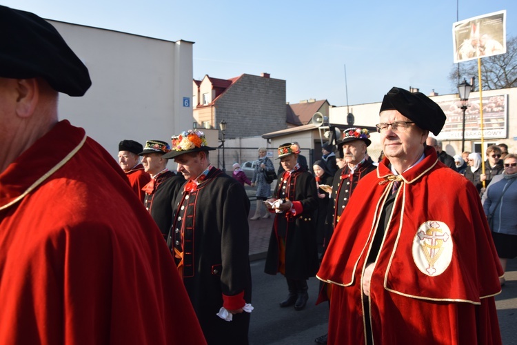 Łowicka proceja z relikwiami św. Wiktorii