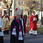 Łowicka proceja z relikwiami św. Wiktorii