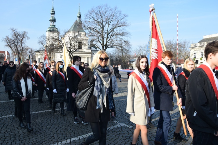 Łowicka proceja z relikwiami św. Wiktorii