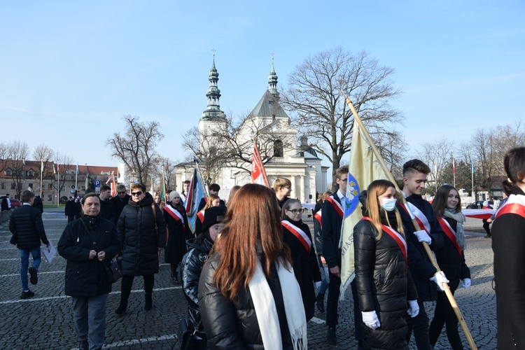 Łowicka proceja z relikwiami św. Wiktorii