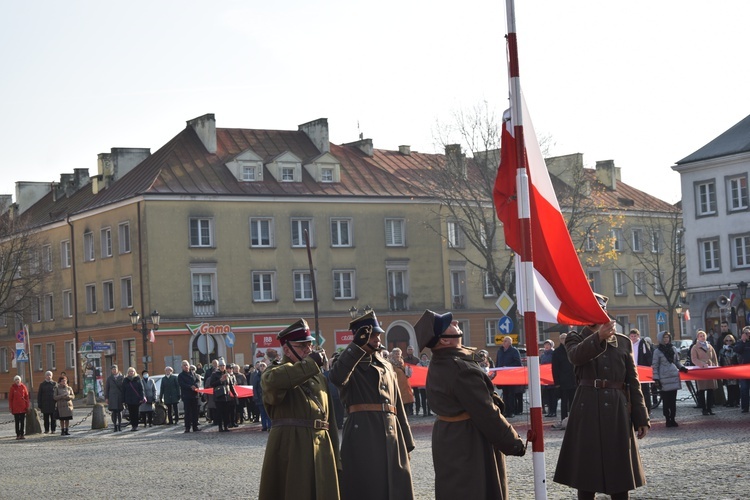 Łowicka proceja z relikwiami św. Wiktorii