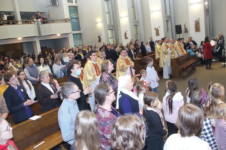 Pielgrzymka Ruchu Światło-Życie - Eucharystia