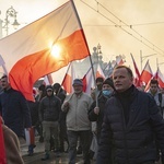 Marsz Niepodległości zakończył się na błoniach Stadionu Narodowego