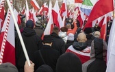 Marsz Niepodległości zakończył się na błoniach Stadionu Narodowego