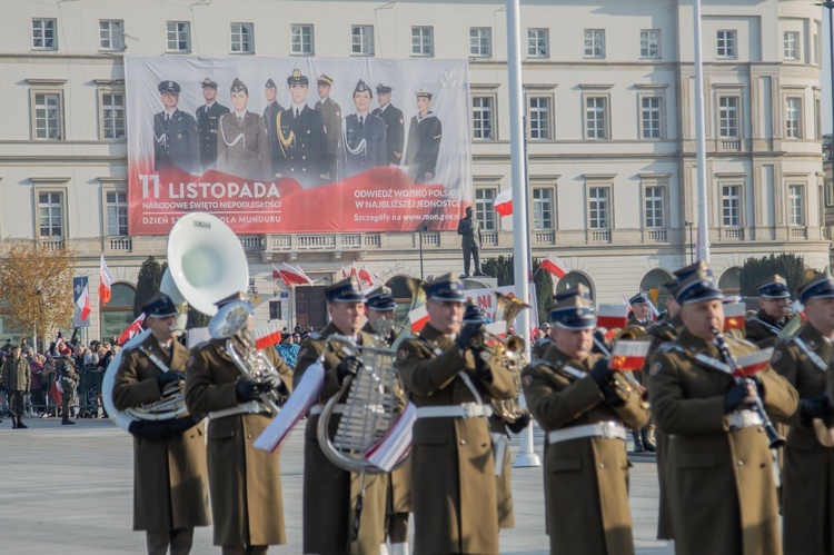 Przed Grobem Nieznanego Żołnierza