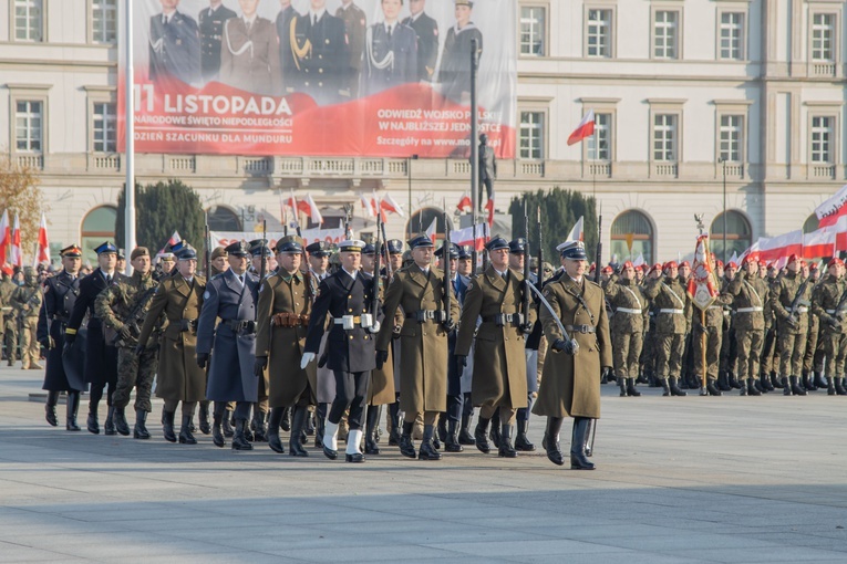 Przed Grobem Nieznanego Żołnierza