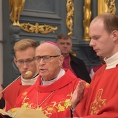 Eucharystii przewodniczył bp Wiesław Mering, biskup senior diecezji włocławskiej.