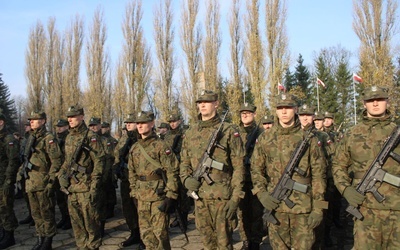 Ciechanów. Dzień otwarty w koszarach