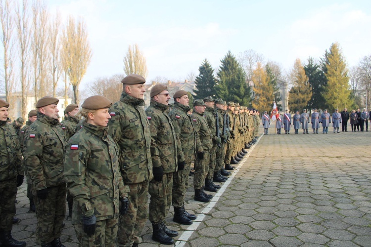 Ciechanów. Dzień otwarty w koszarach