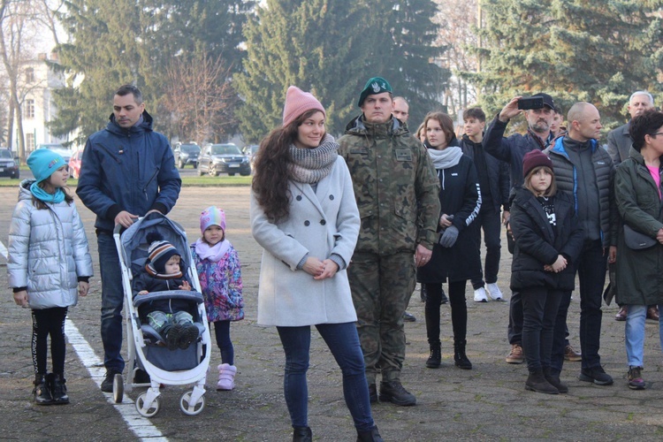 Ciechanów. Dzień otwarty w koszarach