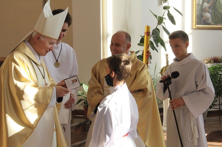 Tarnów. Błogosławieństwo nowych lektorów dekanatu Tarnów-Południe