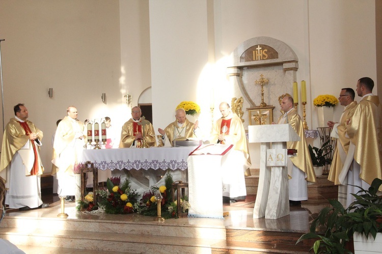 Tarnów. Błogosławieństwo nowych lektorów dekanatu Tarnów-Południe