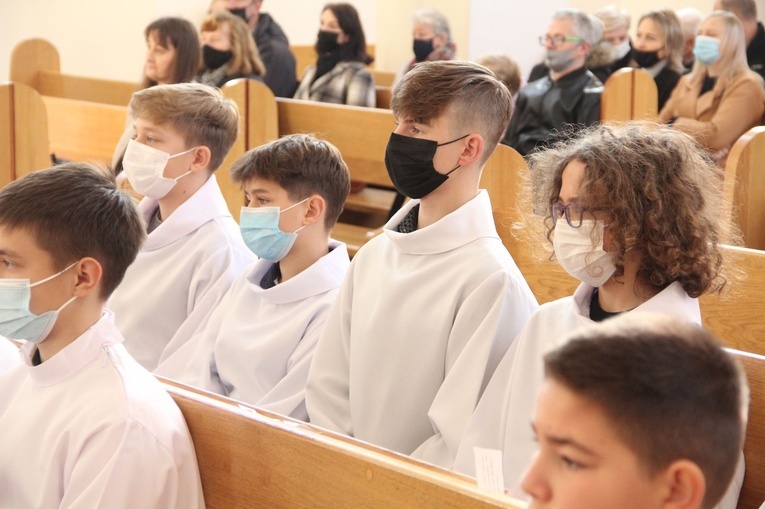 Tarnów. Błogosławieństwo nowych lektorów dekanatu Tarnów-Południe