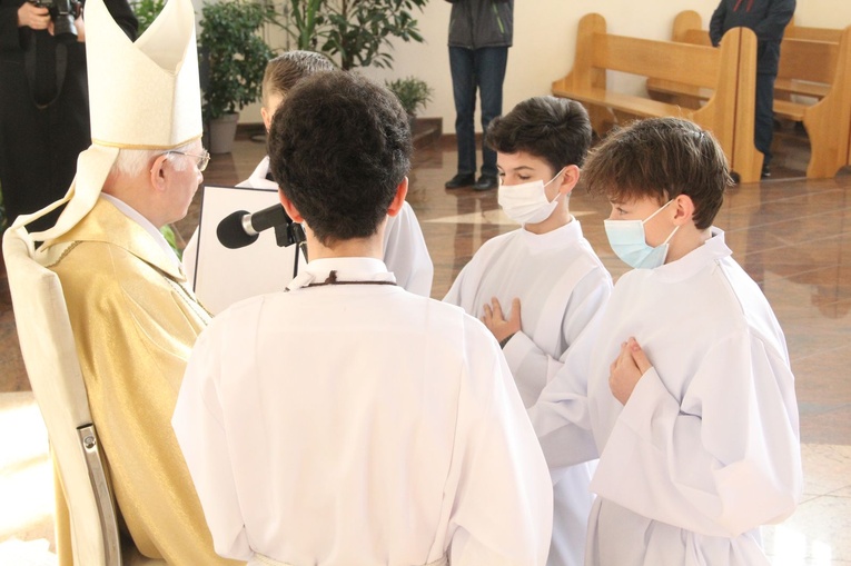 Tarnów. Błogosławieństwo nowych lektorów dekanatu Tarnów-Południe