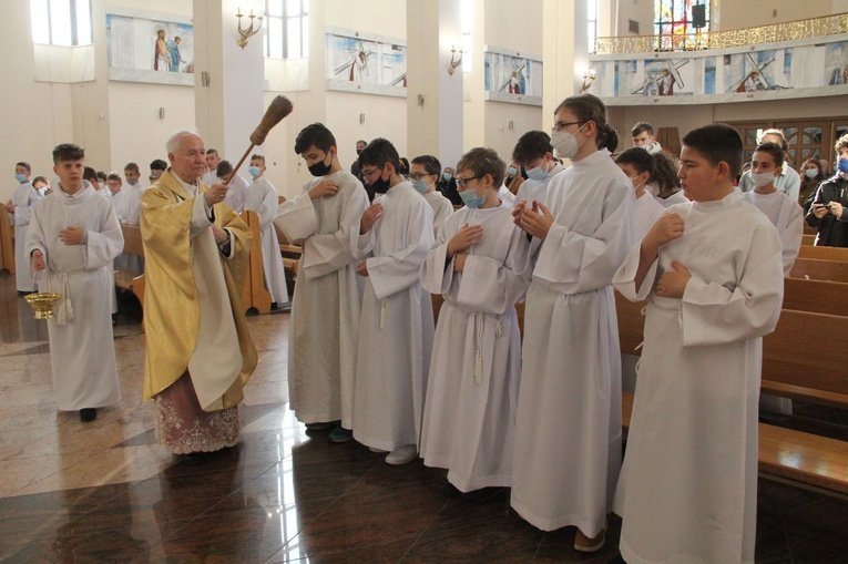 Tarnów. Błogosławieństwo nowych lektorów dekanatu Tarnów-Południe