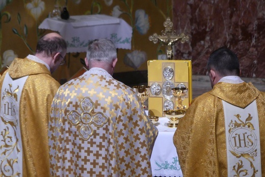 Boska Liturgia przy relikwiach św. Jozafata na Złotych Łanach - 2021