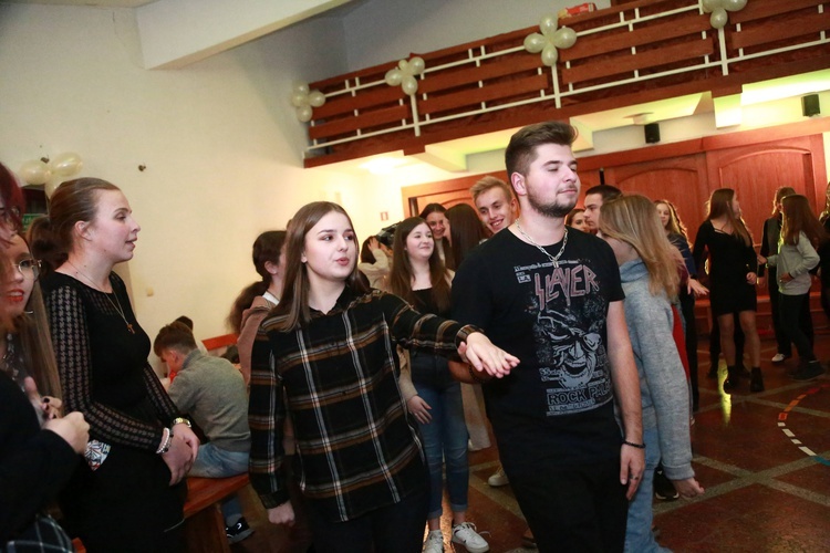 Bal Wszystkich Świętych w Latoszynie