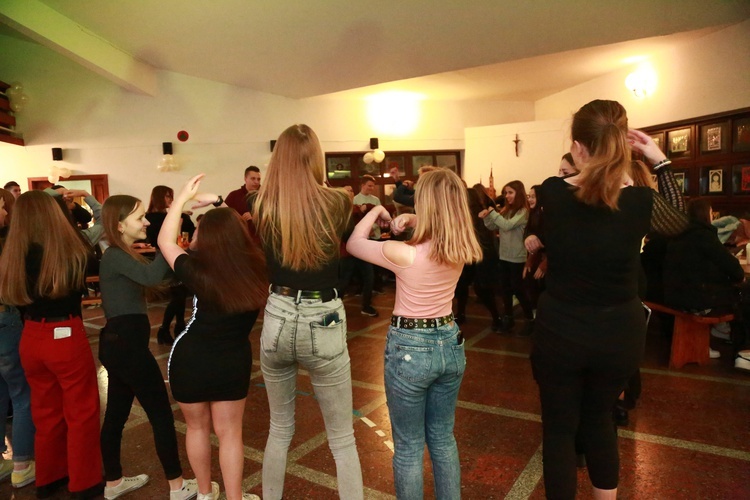 Bal Wszystkich Świętych w Latoszynie