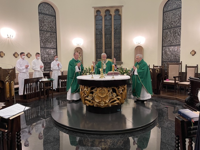 Abp Skworc: Muzyka liturgiczna jest odpowiedzią człowieka wiary na łaskę Boga 