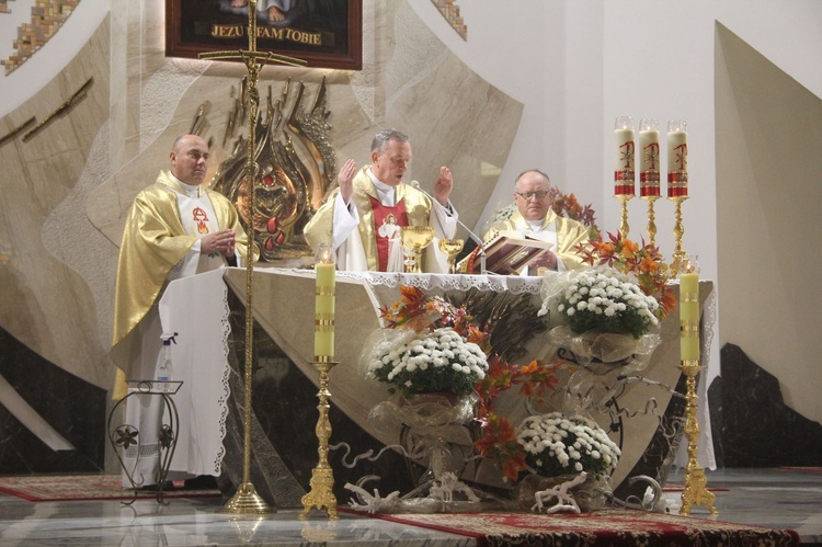 Tarnów. Światowy Dzień Ubogich w parafii Miłosierdzia Bożego