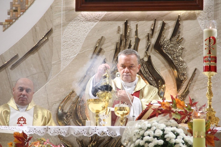 Tarnów. Światowy Dzień Ubogich w parafii Miłosierdzia Bożego