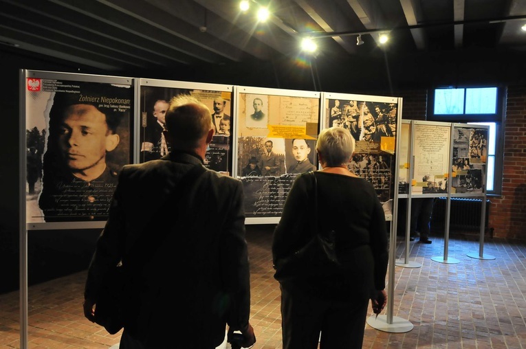 Wystawa o gen. Tadeuszu Bieńkowiczu "Rączym" (1923-2019)