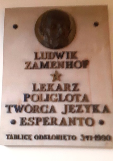 Tablica pamięci założyciela esperanta.