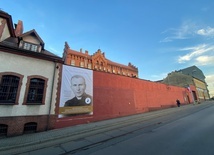 Wizerunek ks. Machy na areszcie w Mysłowicach