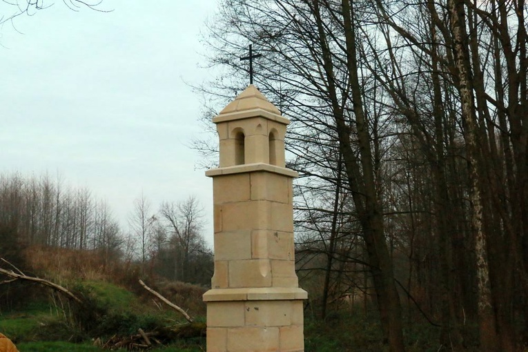 Latarnia umarłych