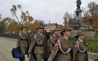 Sądecka młodzież zaśpiewała ojczyźnie na Zamku Królewskim w Warszawie