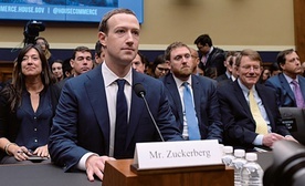 Mark Zuckerberg zeznający przed komisją Senatu, Waszyngton,  rok 2018.