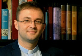 Ks. Wojciech Wojtyła jest pracownikiem Katedry Teorii, Historii i Filozofii Prawa na Wydziale Prawa i Administracji Uniwersytetu Technologiczno-Humanistycznego w Radomiu.