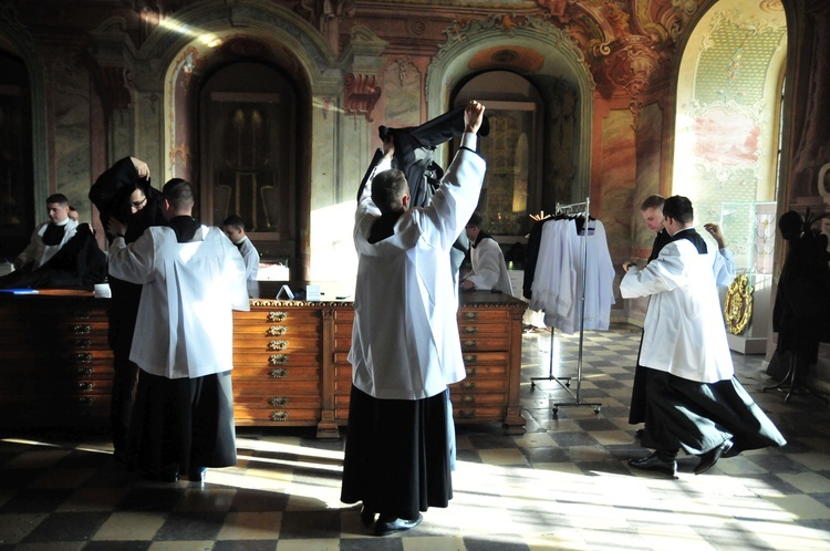 Obłóczyny alumnów lubelskiego seminarium duchownego