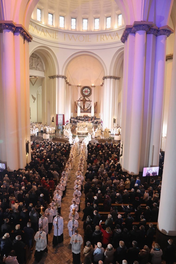 Beatyfikacja sługi Bożego Jana Franciszka Machy w katowickiej katedrze cz.1