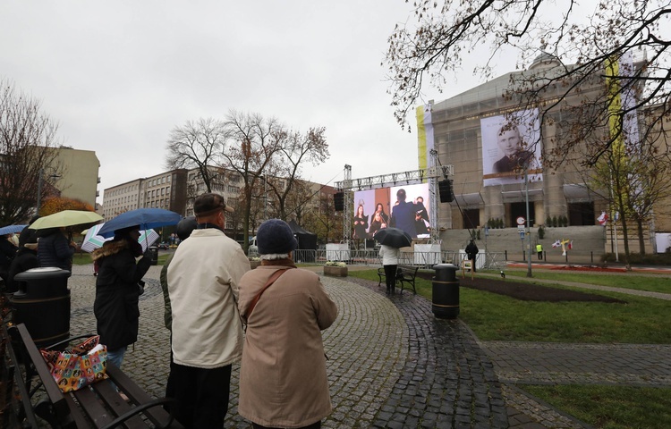 Beatyfikacja sługi Bożego Jana Franciszka Machy w katowickiej katedrze cz.1