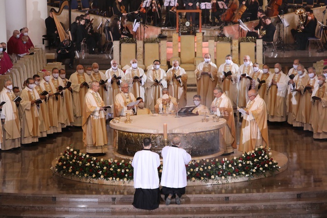 Beatyfikacja sługi Bożego Jana Franciszka Machy w katowickiej katedrze cz.1