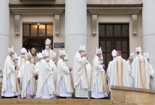 Beatyfikacja sługi Bożego Jana Franciszka Machy w katowickiej katedrze cz.2