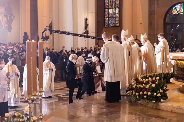 Beatyfikacja sługi Bożego Jana Franciszka Machy w katowickiej katedrze cz.2