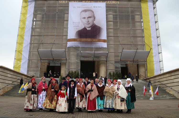 Beatyfikacja sługi Bożego Jana Franciszka Machy w katowickiej katedrze cz.3