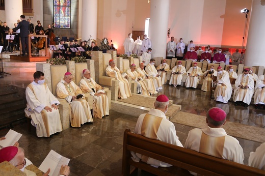 Beatyfikacja sługi Bożego Jana Franciszka Machy w katowickiej katedrze cz.3