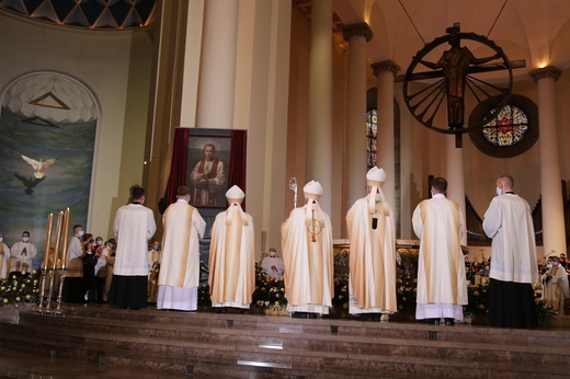 Beatyfikacja sługi Bożego Jana Franciszka Machy w katowickiej katedrze cz.3